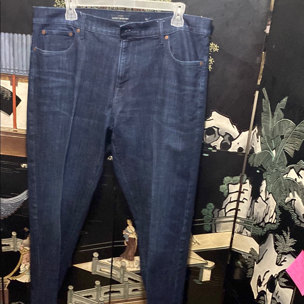 Lucky Brand Mens Relaxed Jeans  Size 4230